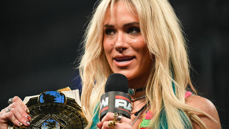 Sol Ruca holding the WWE Women's Intercontinental Championship