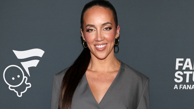 Chelsea Green wearing hoop earrings