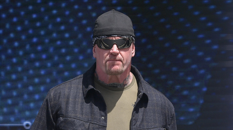 The Undertaker arriving to whitesplain lucha libre