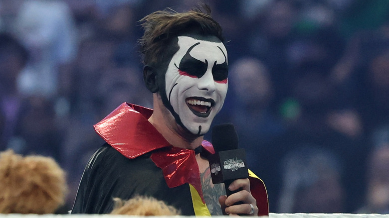 Danhausen with no eyes