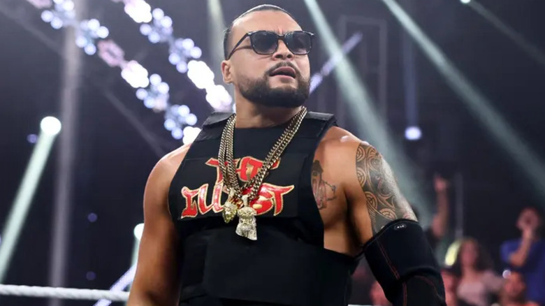 Mike Santana wearing sunglasses