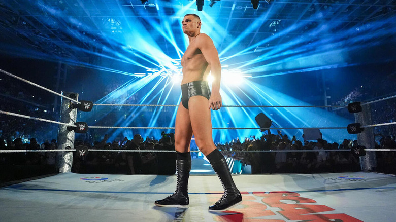 Gunther makes an entrance