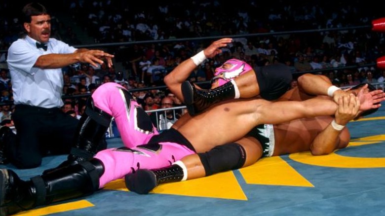 Rey Mysterio fights Dean Malenko