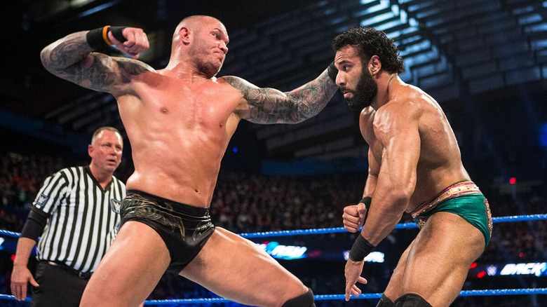 Randy Orton striking Jinder Mahal during their Backlash 2017 clash.
